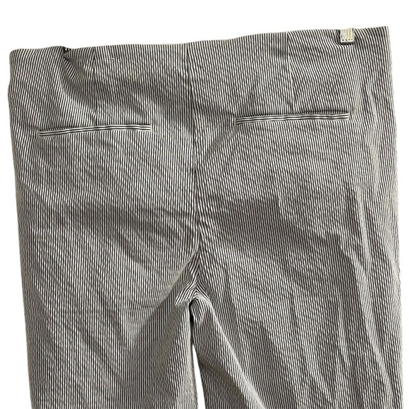Chico's Women's Blue White Striped Capri Pants Size 16 Multicolor Casual - Picture 5 of 8